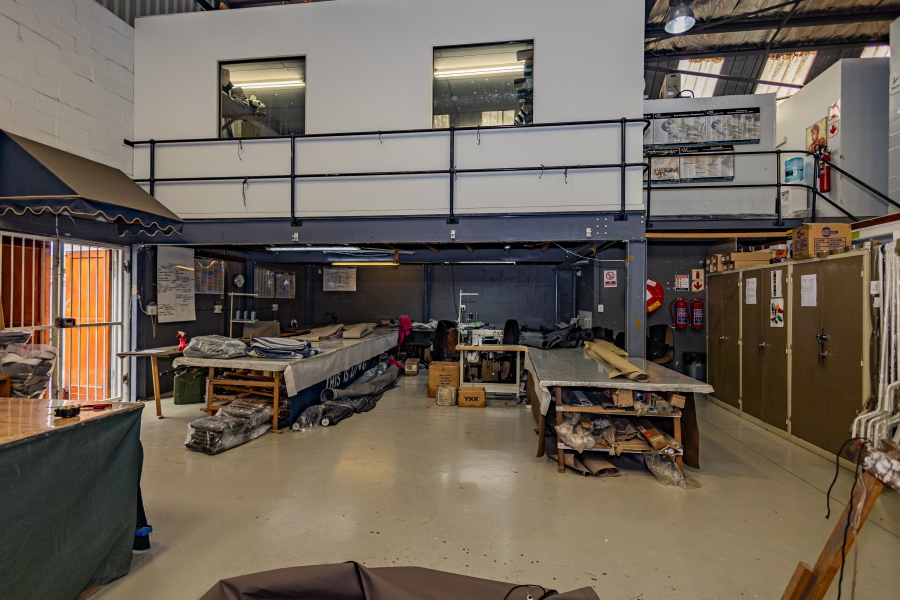 Commercial Property for Sale in Paarden Eiland Western Cape